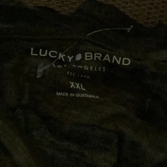 ๐คNWOT Just Too FUN Lucky ๐ Brand Size XXLARGE Camo Style Top Closet Must Have ๐ค - Picture 7 of 7